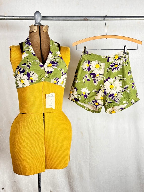 Vintage 1940s 50s Daisy Floral Side Button Bikini Playsuit