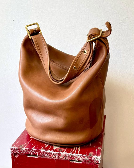 Vintage Coach 9085 British Tan Leather Duffle Tote Bucket Handbag