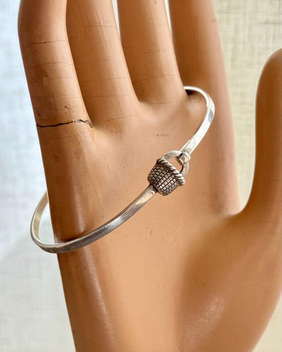 Vintage Sterling Silver Basket Hook Bangle Bracelet Brown Count Baskets