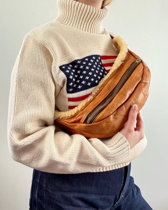 Vintage 1970s Genuine Shearling Leather Belt Bag