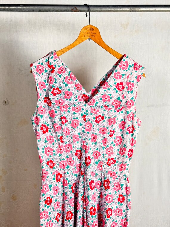 Vintage 1940s Feedsack Floral Scallop Collar Day Dress