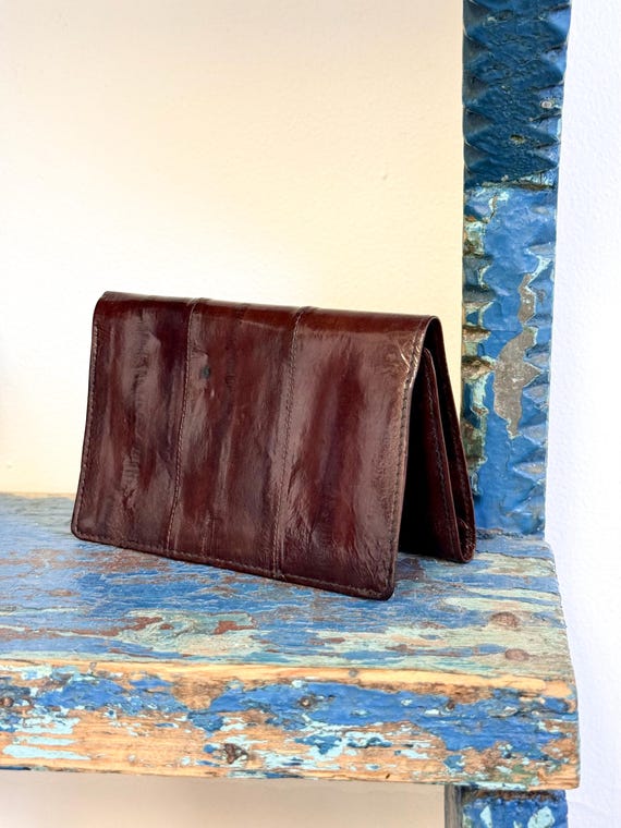 Vintage 1970s Eel Skin Mahogany Leather Trifold Wallet