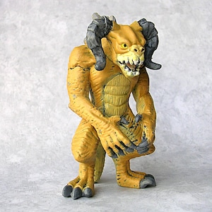 Fallout  DEATHCLAW   4&quot;  Figure  Custom Painted PVC