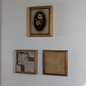 Vintage-Wandbild mit Rahmen aus Keramikfliesen, Untersetzer aus erdfarbenen Fliesen aus den 1970er Jahren