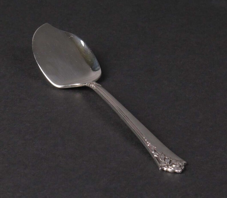 Heirloom Sterling Damask Rose Oneida silver jelly server spoon Etsy