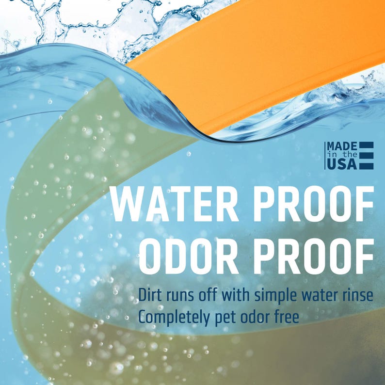 Puede incluir: Un producto naranja en agua, con el texto "WATER PROOF" y "ODOR PROOF". La imagen tambi&eacute;n incluye el texto "MADE in the USA" e indica que la suciedad se enjuaga f&aacute;cilmente y es completamente libre de olores de mascotas.