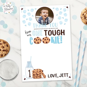 Une carte de remerciement solide en forme de biscuit avec image, fichier numérique, imprimable, faire-part de fête de biscuits, anniversaire de biscuits et de lait, photo de remerciement