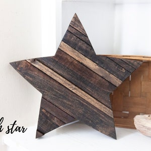 Rustic Home Decor, Farmhouse Decor, Wood Star, Country Home Decor, Reclaimed Wood, Wall Room Decor, Wooden Star Decor Large Star - 12 inch