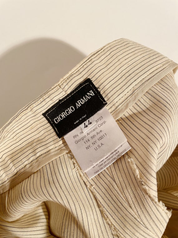 パンツ Giorgio Armani MADE IN ITALY 48 m_68041b6ebdcb04d8f9253c7c.jpeg