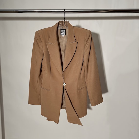 ジャケット・アウター STATE OF CLAUDE MONTANA ジャケット・アウター STATE OF CLAUDE MONTANA State of Claude