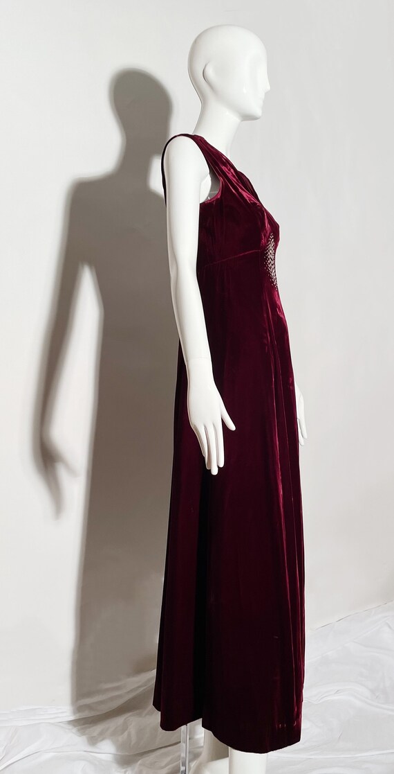 1930s Velvet and Rhinestone Gown - image 6