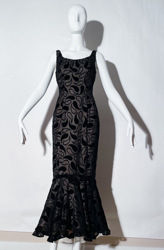 Vintage Romantic Black Velvet Dress main image 0