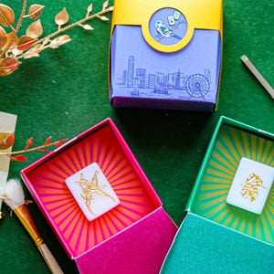 NIEUWJAAR! Met de hand gesneden mahjongtegel van bladgoud – een uniek cultureel meesterwerk | Nieuw maanjaarcadeau Hongkong
