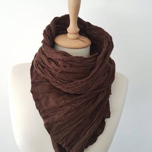 Brown Linen scarf - 100 % Linen scarf - Organic flax scarf - Wrap for Men - Wrinkled Woman Scarf - Boho Style Accessories