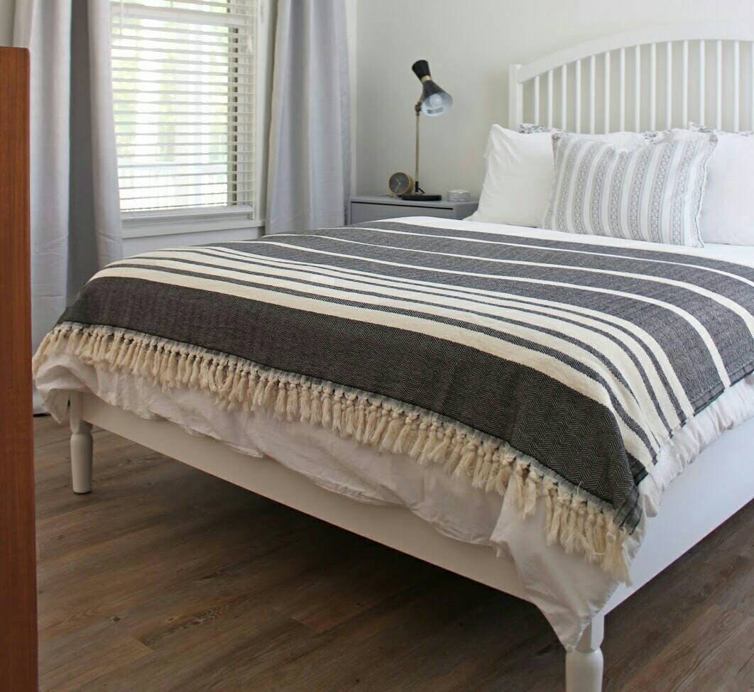 Black Herringbone Bedspread - Couverture en Coton Naturel avec Franges Grande Couverture de Lit à Ra