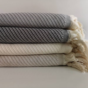 Soft Loom Throw Grey Couch Throw Blanket Fashion Home Decor Cotton Bedspread Housewarming Christmas Gift Black Chevron Blanket image 6