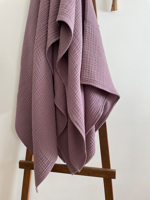 Mauve throw blanket sale