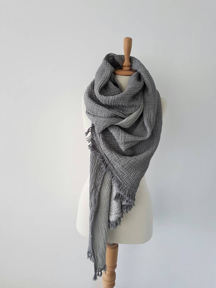 sa.0005AW24 / huge scarf. / gray ソロイスト sa.0005AW24 / huge
