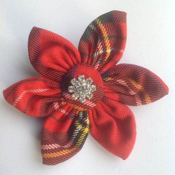 Royal Stewart Tartan Flower Diamante Scottish Brooch