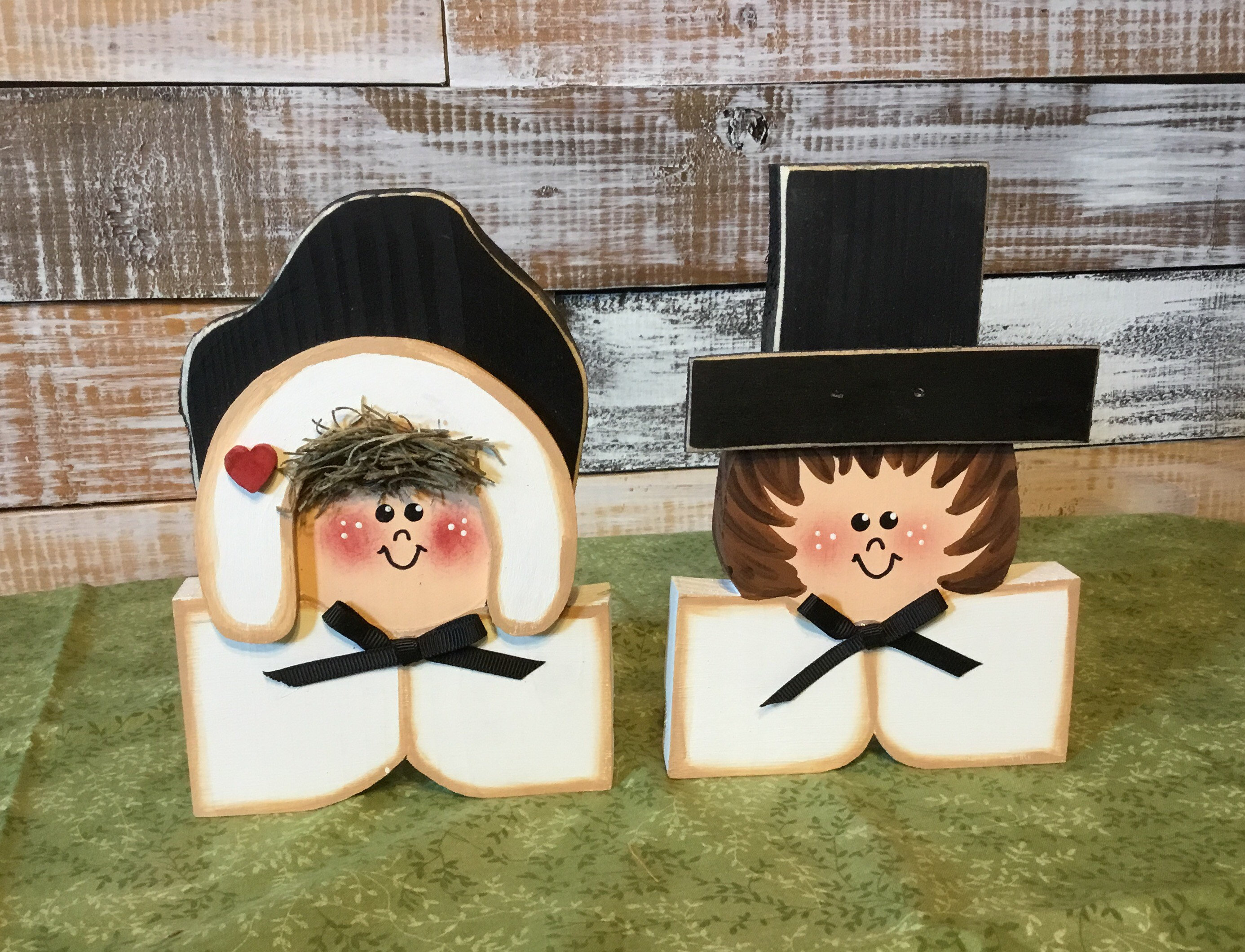 Hand Painted Wooden Pilgrim Set: Thanksgiving Shelf Decor - Etsy