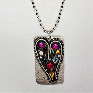 Embedded Heart Pendant Necklace - Multi-Colored