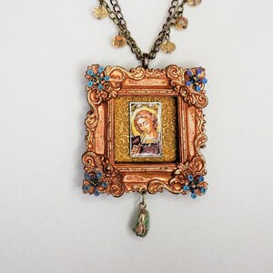 Renaissance Angel Pendant Necklace