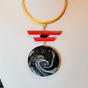 Top zen multi necklace Clearance