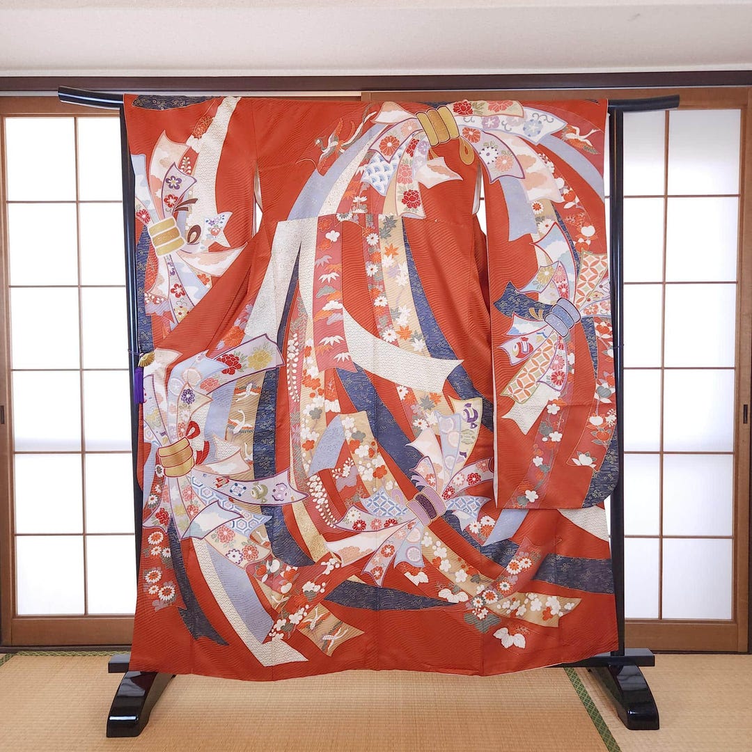 Ō-furisode Coral Red Noshi Patterns, Japanese Pattern, Coral Red Kimono ...