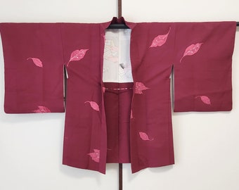Fuchsia Haori with pink leaves and beaded chain, vintage haori, Traditional Haori, Kimono Jacket, Traditional, jacquard, Kimono jacket