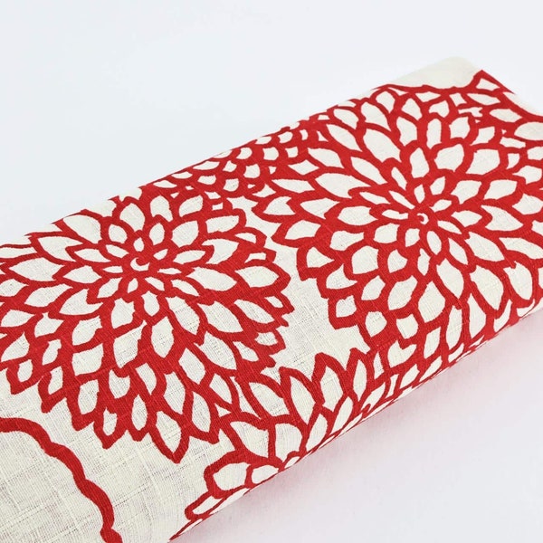 Japanese fabric Kiku red chrysanthemum in retro style -50cm- Japanese fabrics, Kobayashi, Retro fabric, Retro flower, big flower, Kiku