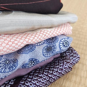 Set med 3 vintage haorier, set med haori, japansk jacka, kimonojacka, vintageväst till kimono, från Japan, slumpmässig haori, gammalt tyg, textil bild 3