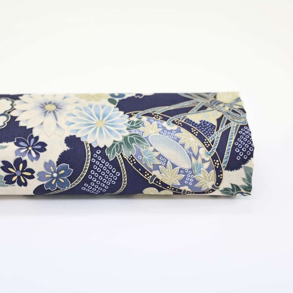 Tissu Japonais Tsuzumi Sensu bleu fond écru -50cm- tissus japonais, tissu Kokka, tissu Tsuzumi, Sensu, motif Japonais, tissu yukata