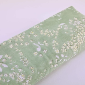 Nani IRO Lei Nani organic cotton fabric in green -50cm- Japanese fabrics, Nani IRO, organic cotton, organic gauze, double gauze, green gauze