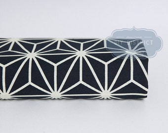 和生地 紺 麻の葉柄 - 50cm- 日本の生地、日本の生地、麻の葉柄、和幾何学模様、日本モチーフ