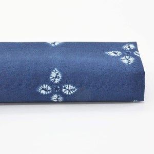 Japanese fabric flower pattern in shibori style light blue- 50cm, Japanese fabric, shibori, indigo shibori, shibori pattern, Dyed Japanese