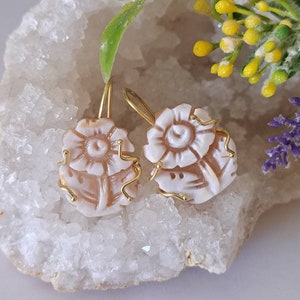 Sardonyx shell cameo earrings and 925 gold plated silver, Italian jewelry