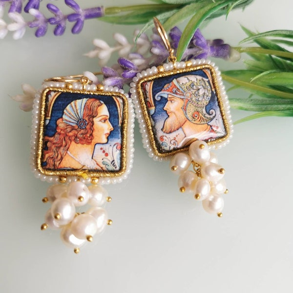 Boucles d'oreilles en céramique Caltagirone, grappe de perles blanches, boucles d'oreilles siciliennes