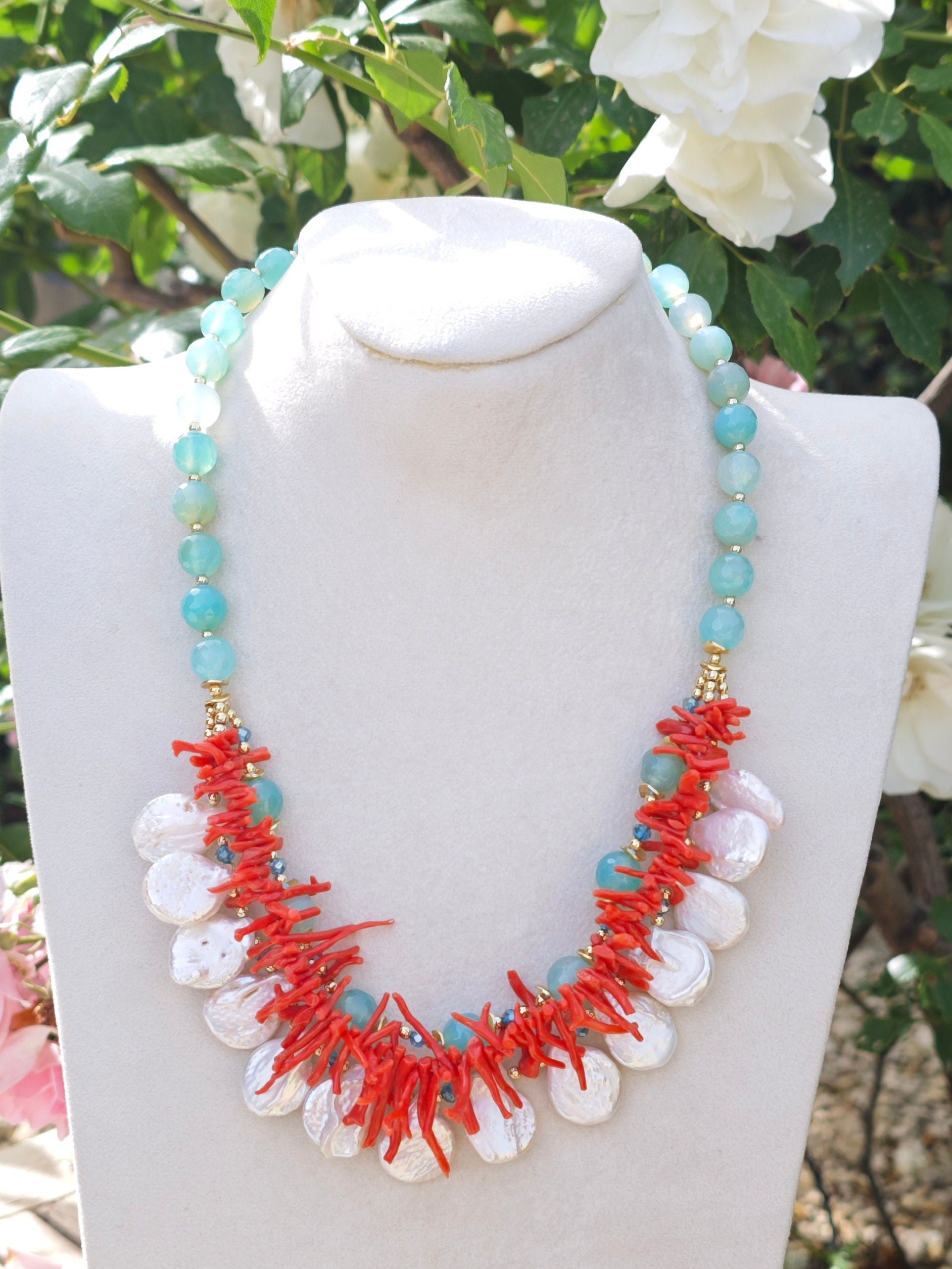 Collier CAPRI corail et perles - Créations Luna Cox