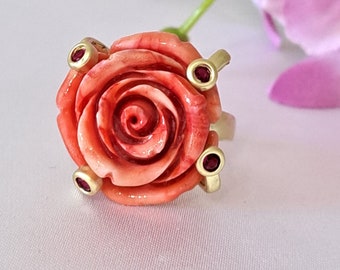 Imitation pink coral and gold brass ring, flower ring