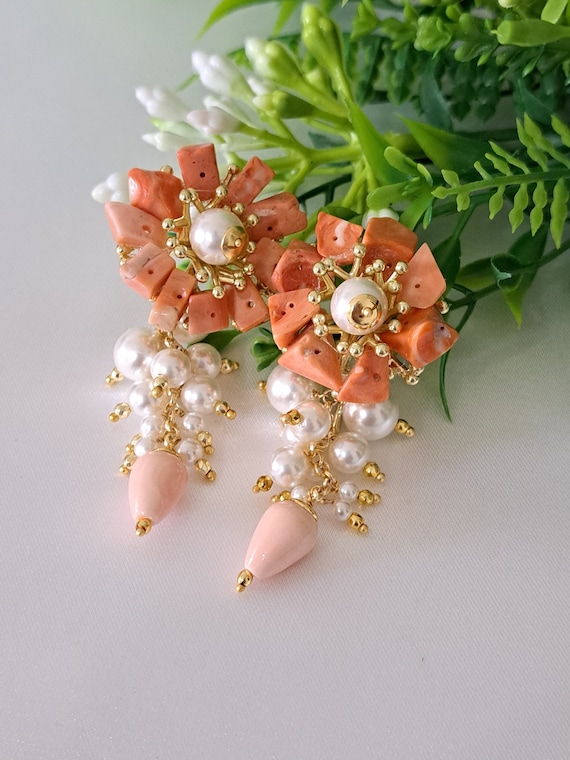 BELLIN vintage yellow gold earrings set with pearls and coral at 1stDibs |  pearl and coral gold earrings