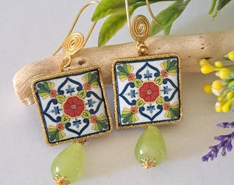 Caltagirone ceramic earrings, green agate drop earrings, Sicilian earrings