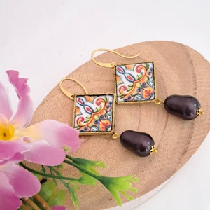 Caltagirone ceramic earrings, purple drop pearls, Sicilian earrings