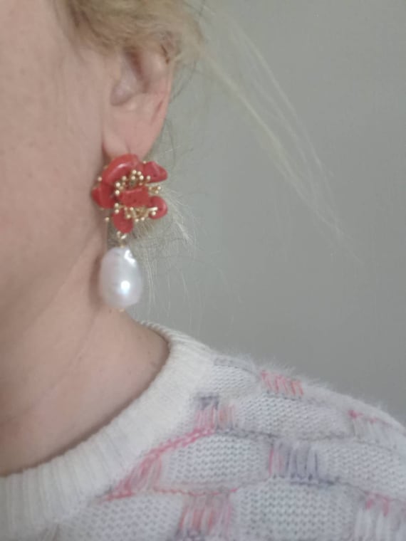 Aggregate more than 50 coral and pearl earrings super hot