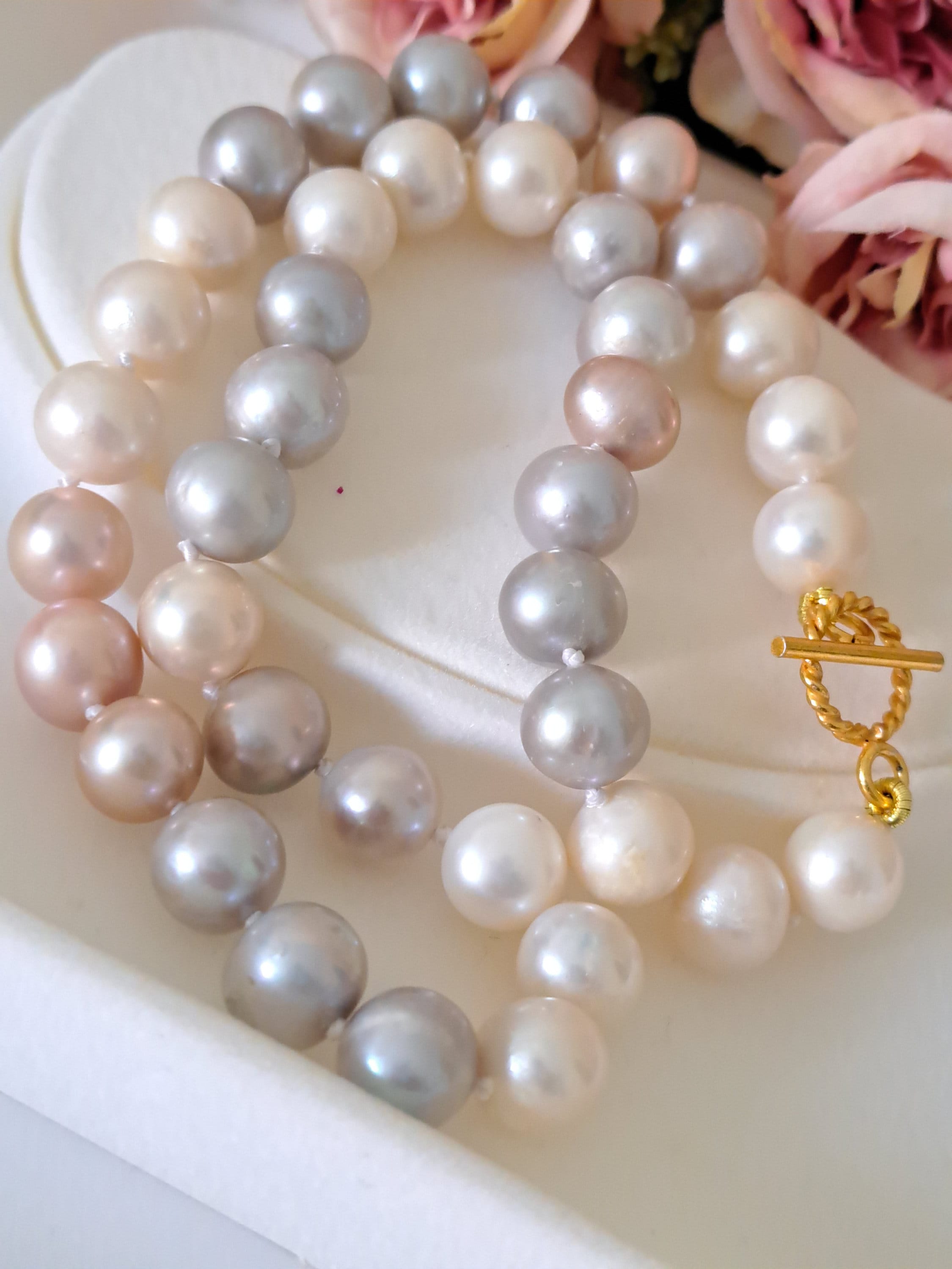 Collana Girocollo Perle Bianche Finte Con Catena Oro – Regolabile, Donna E Ragazza