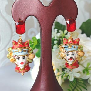 Moor&#39;s head oorbellen Caltagirone keramiek, rode kristal oorbellen, Siciliaanse oorbellen