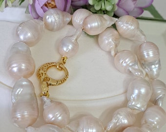 White baroque pearl choker necklace with gold-plated 925 silver clasp, Italian jewellery