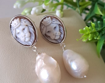 Sardonic shell cameo earrings and white baroque pearls, Leone earrings, 925 silver earrings, Italian jewelry