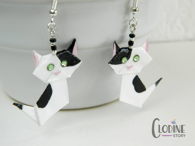 Black & White origami cat earrings Origami cat Cat jewelry