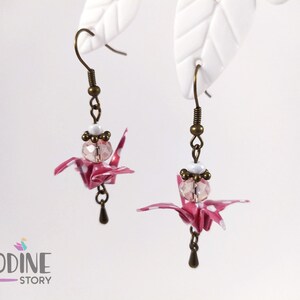 Pendientes Grulla Rosa Origami, Pendientes Origami, Grulla Origami, Pendientes Pájaros, Joyería origami, Pendientes Rosas, Aves Rosas, Guay