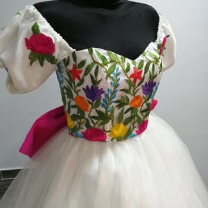 Embroidered Mexican Dress. Wedding Dress. Evening, Party Dress. Modest quinceañera Dress . Custom made. A-line skirt. Ivory or white fabric